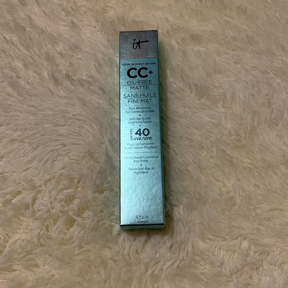 IT cosmetics Matte CC+ cream with spf 40 - Picture 1 of 3